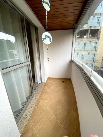 Apartamento à venda com 3 quartos, 96m² - Foto 4