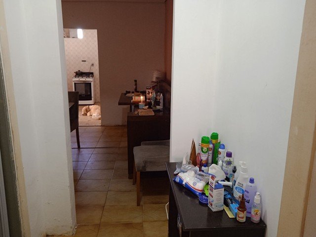 Terreno à venda com 1 quarto, 200m² - Foto 5