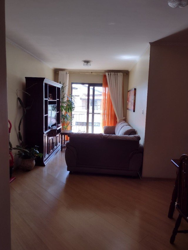 Apartamento à venda com 2 quartos, 62m² - Foto 1