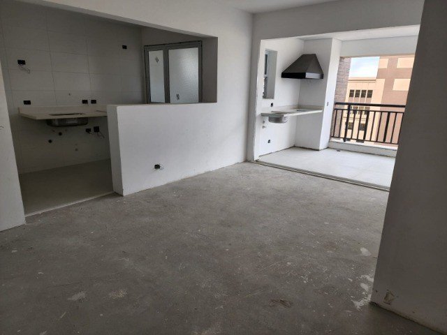 Apartamento à venda com 3 quartos, 128m² - Foto 2