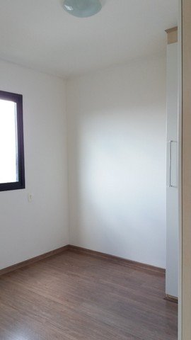 Apartamento à venda com 2 quartos, 64m² - Foto 17