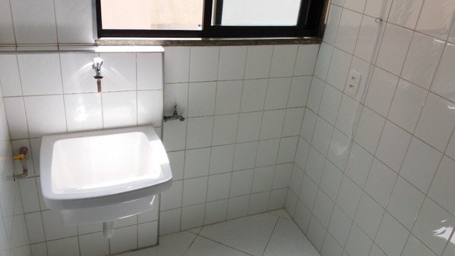 Apartamento à venda com 2 quartos, 64m² - Foto 5