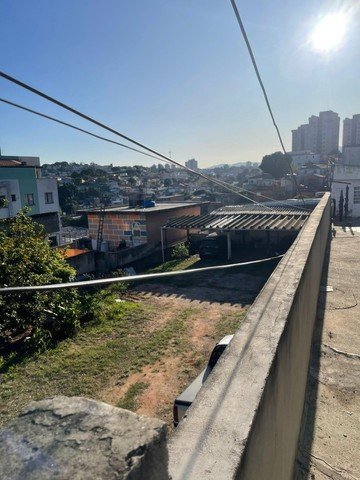 Terreno à venda com 1 quarto, 120m² - Foto 2