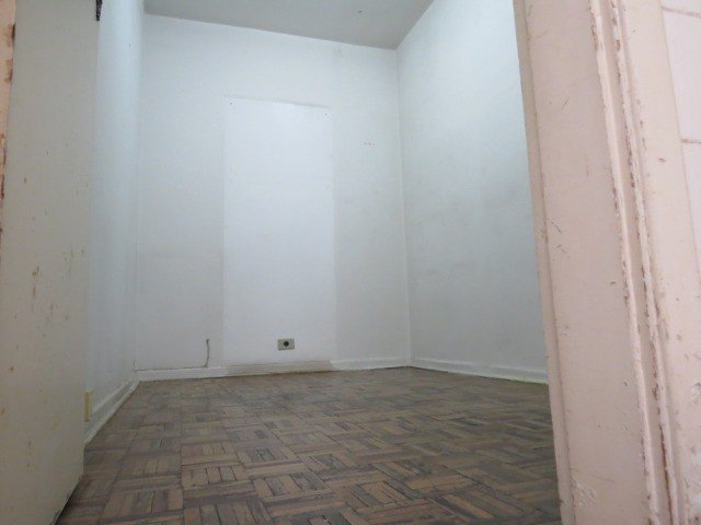 Apartamento à venda com 2 quartos, 85m² - Foto 13