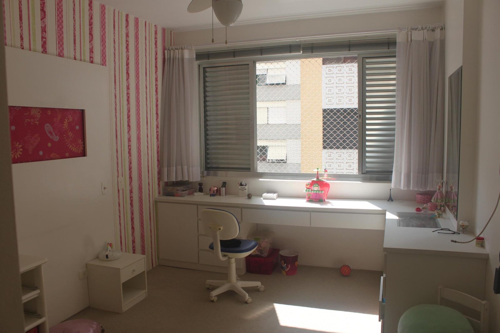 Apartamento à venda com 3 quartos, 198m² - Foto 9