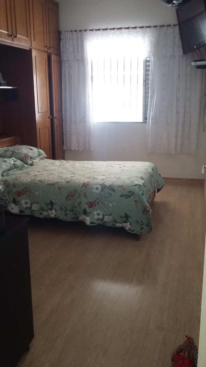 Casa à venda com 5 quartos, 180m² - Foto 8