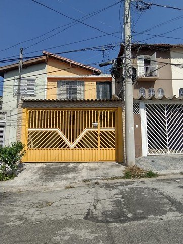 Casa à venda com 2 quartos, 100m² - Foto 1