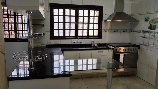 Casa à venda com 3 quartos, 190m² - Foto 3