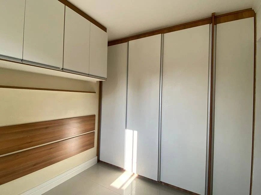 Apartamento à venda com 3 quartos, 80m² - Foto 6