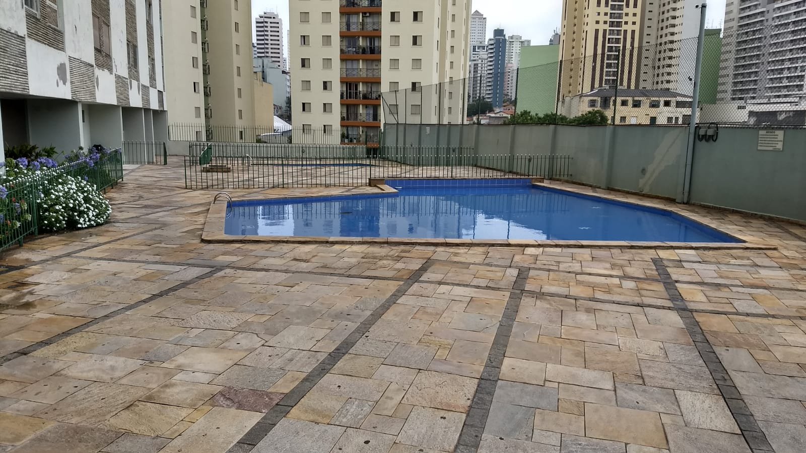 Apartamento à venda com 2 quartos, 50m² - Foto 14