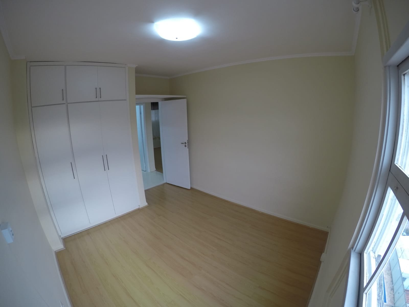 Apartamento à venda com 2 quartos, 50m² - Foto 2