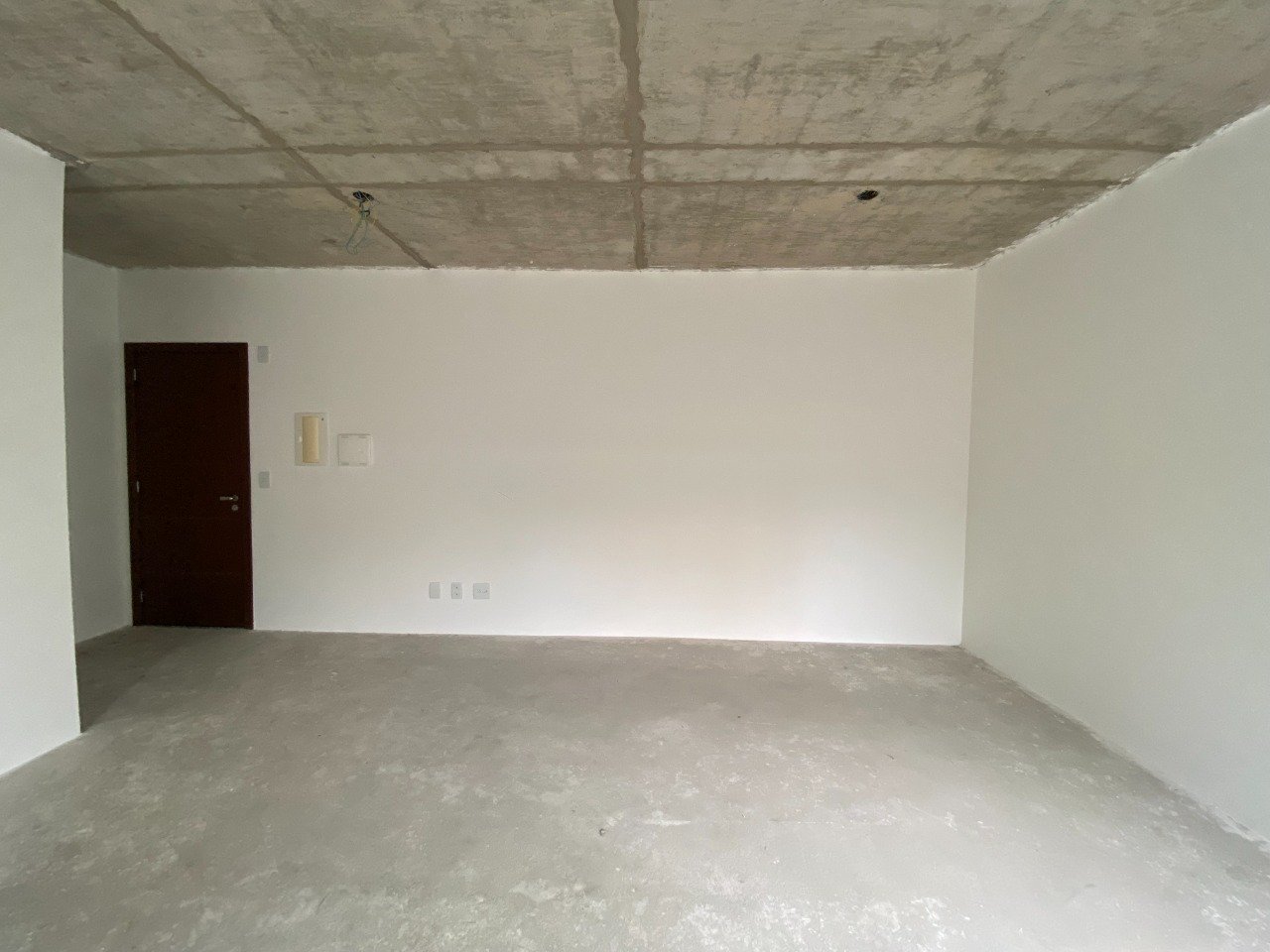 Prédio Inteiro à venda com 1 quarto, 32m² - Foto 2