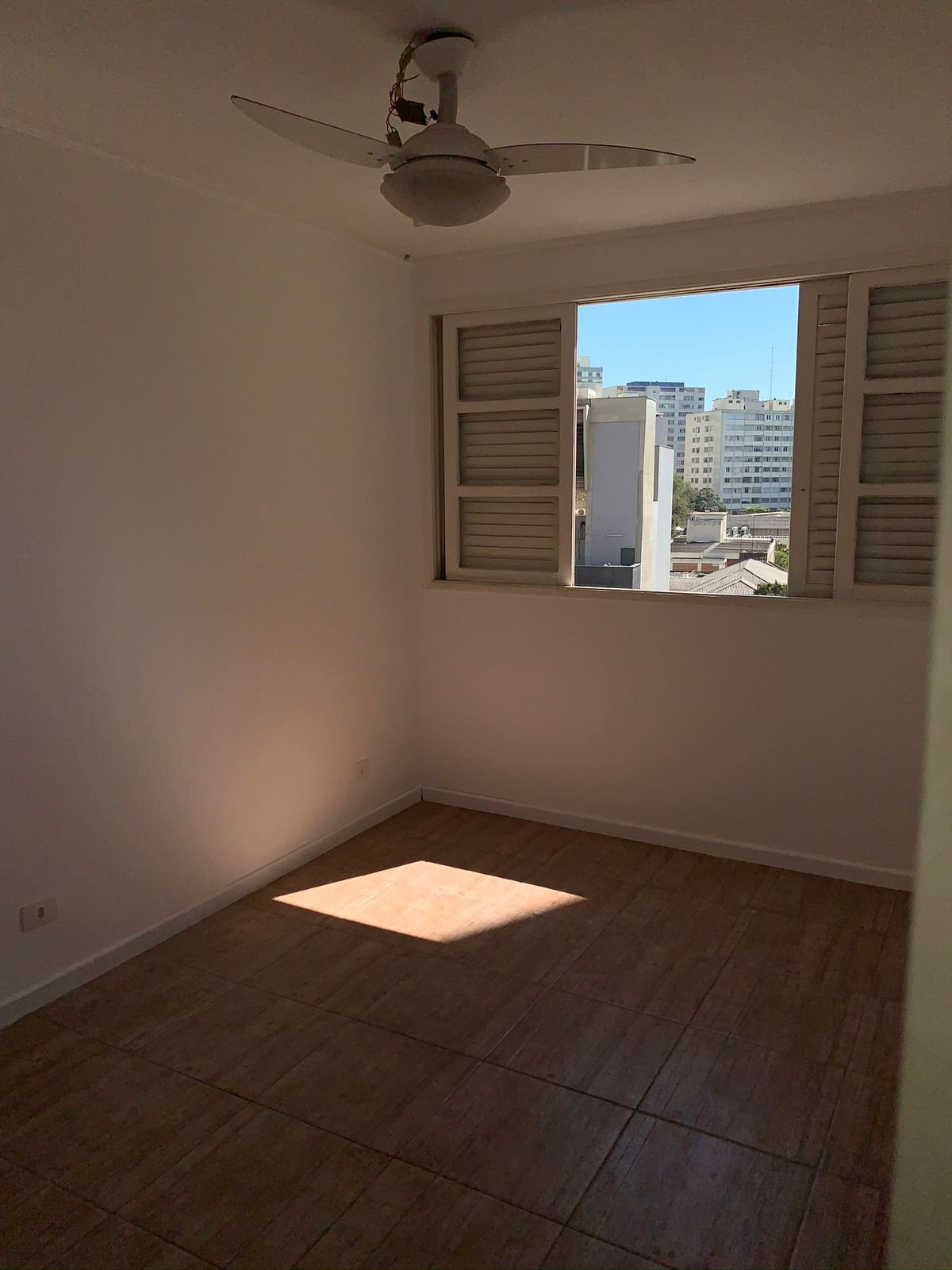 Apartamento à venda com 2 quartos, 63m² - Foto 13