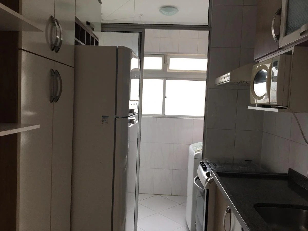 Apartamento à venda com 2 quartos, 50m² - Foto 11