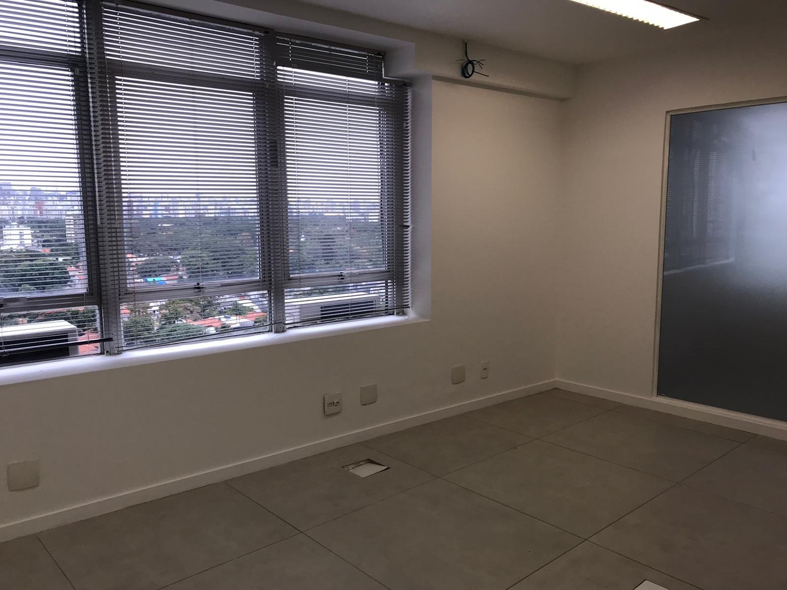 Prédio Inteiro à venda com 1 quarto, 110m² - Foto 10