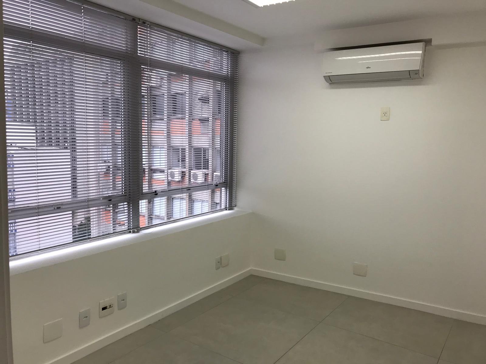 Prédio Inteiro à venda com 1 quarto, 110m² - Foto 3