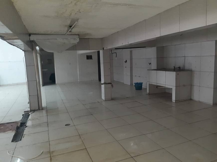 Depósito-Galpão-Armazém à venda com 1 quarto, 380m² - Foto 4