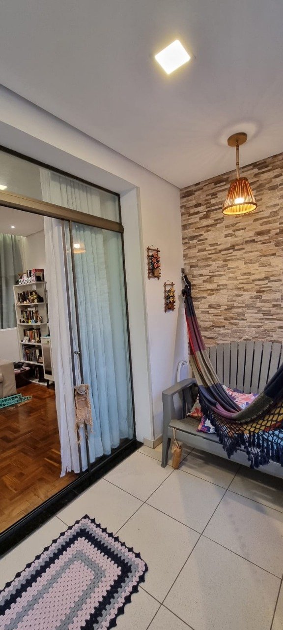 Apartamento à venda com 1 quarto, 55m² - Foto 6