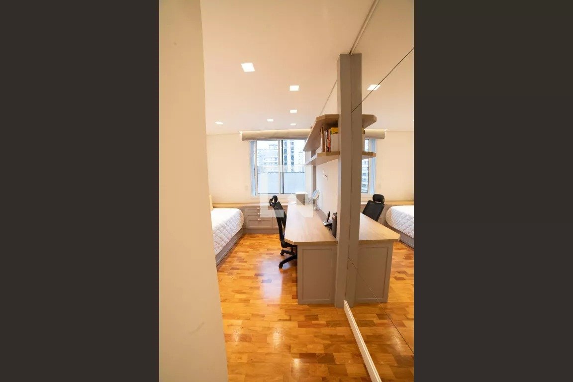 Apartamento à venda com 3 quartos, 110m² - Foto 19