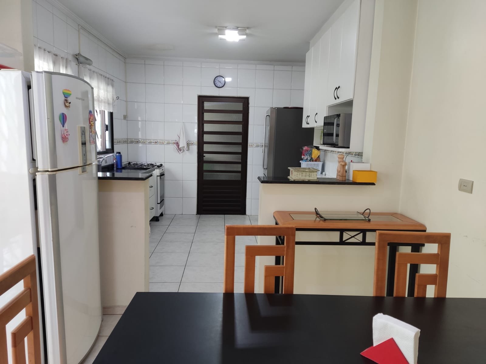 Casa à venda com 3 quartos, 140m² - Foto 1