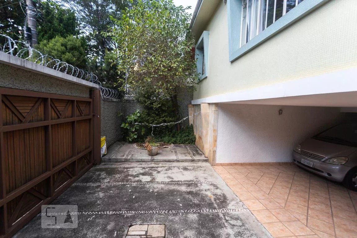 Casa à venda com 2 quartos, 200m² - Foto 5