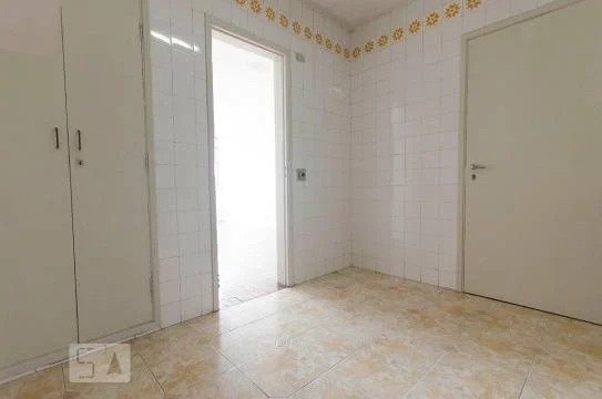 Apartamento à venda com 2 quartos, 79m² - Foto 11