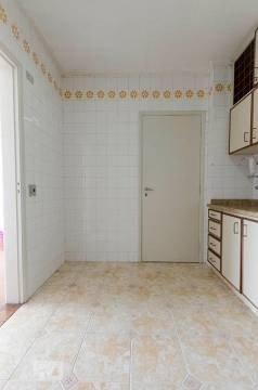 Apartamento à venda com 2 quartos, 79m² - Foto 10