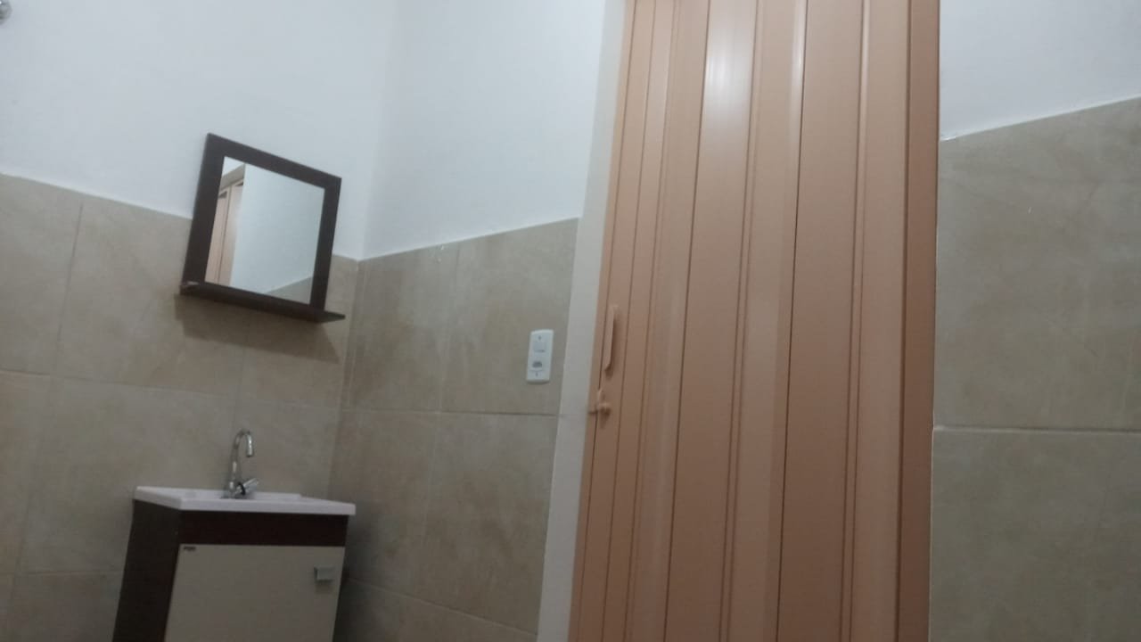 Casa à venda com 2 quartos, 100m² - Foto 6