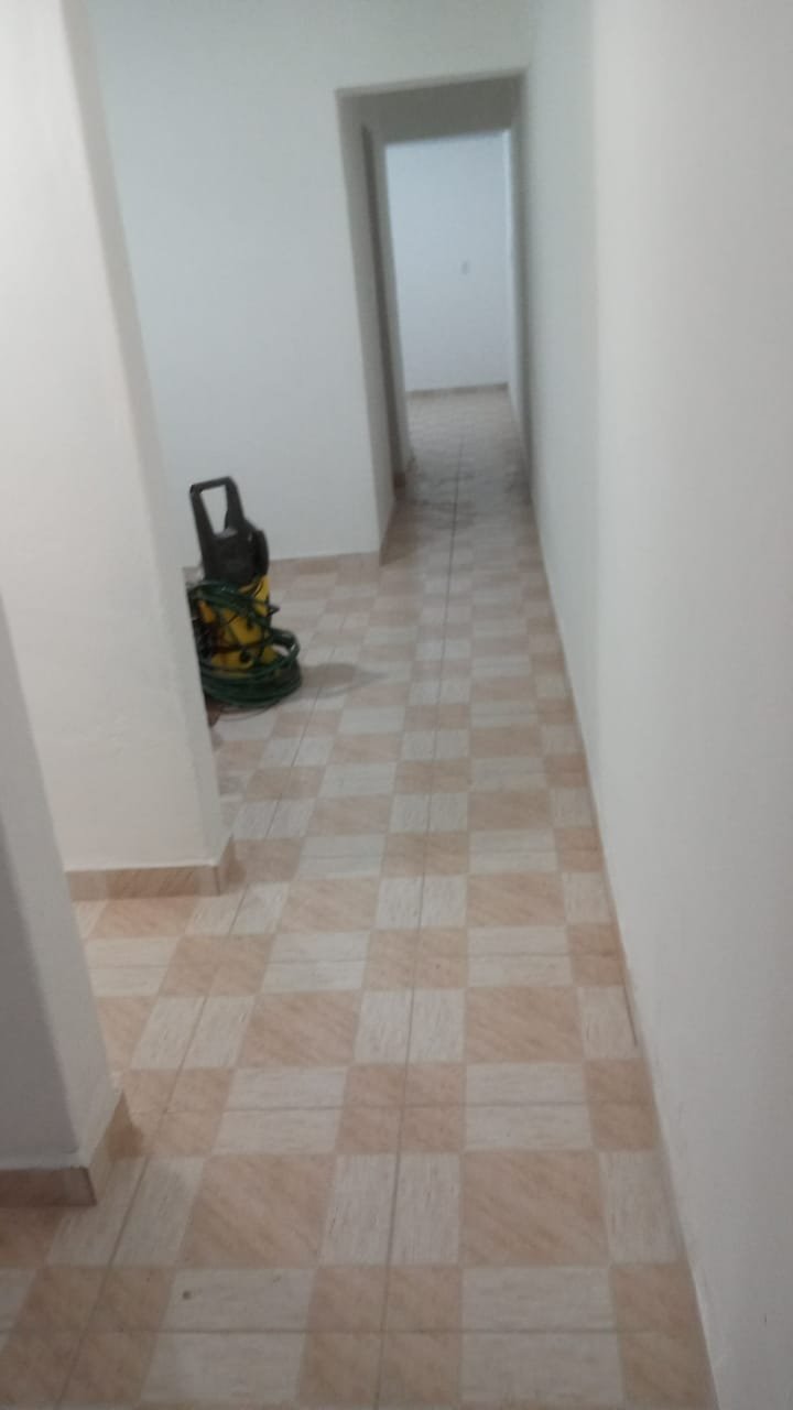 Casa à venda com 2 quartos, 100m² - Foto 5