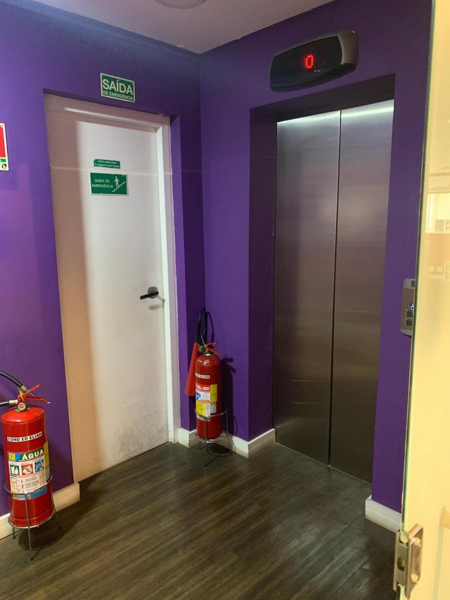 Prédio Inteiro à venda com 1 quarto, 206m² - Foto 18