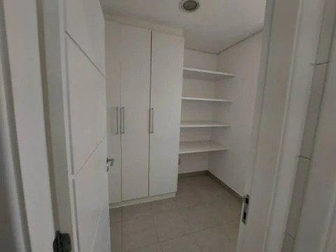 Apartamento para alugar com 4 quartos, 360m² - Foto 10