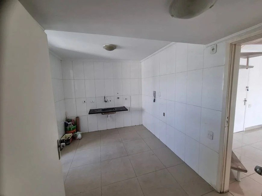 Apartamento à venda com 3 quartos, 100m² - Foto 9