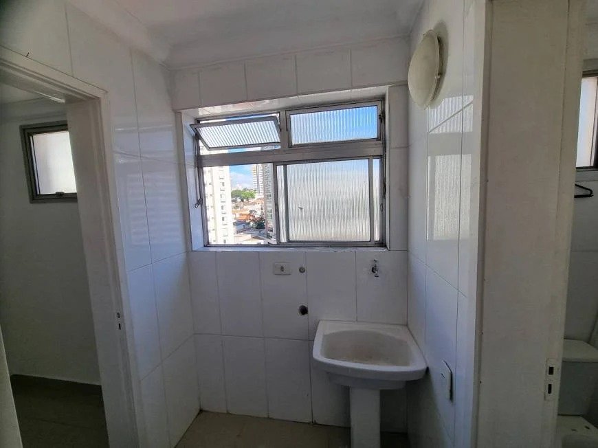 Apartamento à venda com 3 quartos, 100m² - Foto 11