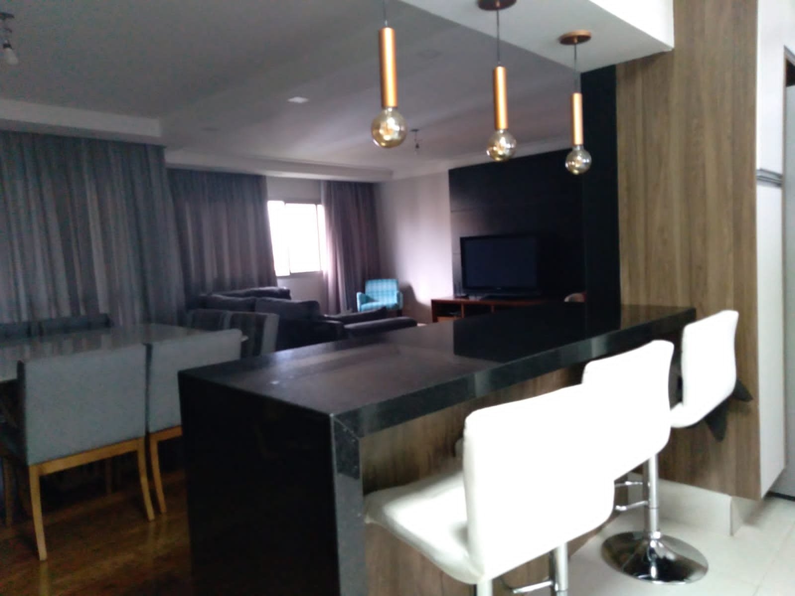 Apartamento à venda com 4 quartos, 178m² - Foto 2