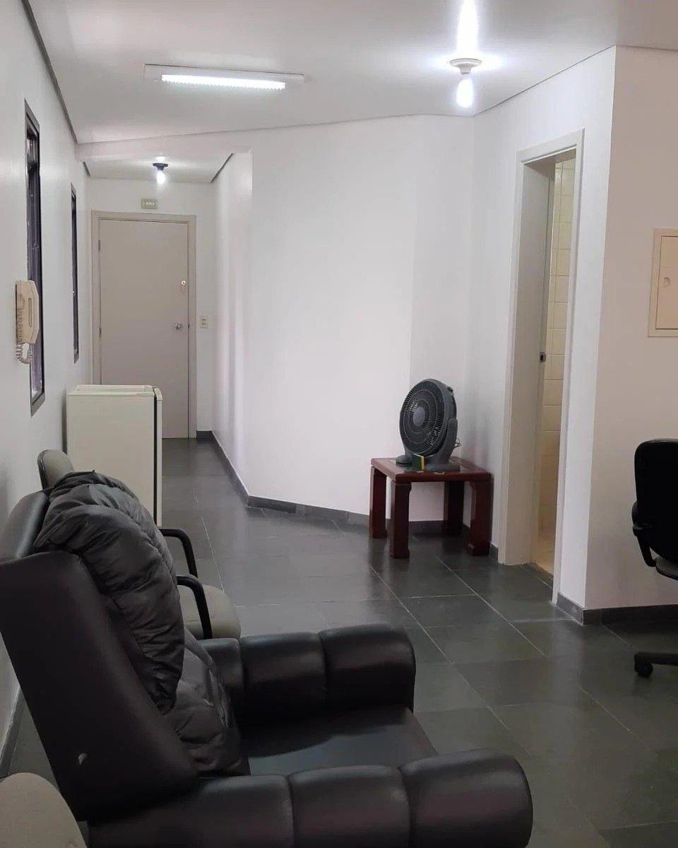 Prédio Inteiro à venda com 1 quarto, 30m² - Foto 4