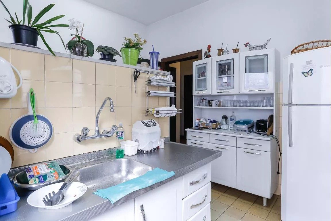 Casa à venda com 4 quartos, 300m² - Foto 15