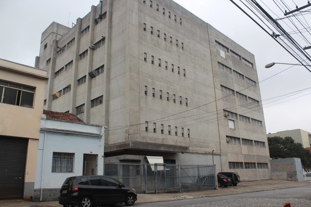 Prédio Inteiro para alugar com 1 quarto, 9313m² - Foto 4