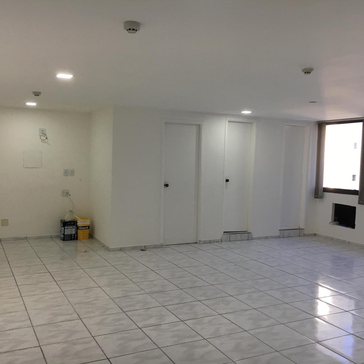 Prédio Inteiro à venda com 1 quarto, 55m² - Foto 3