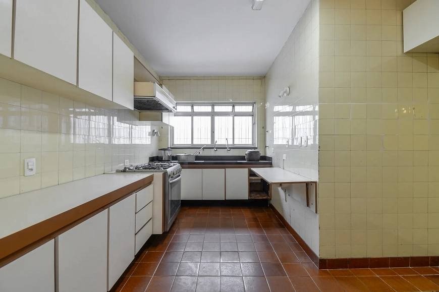 Casa à venda com 4 quartos, 343m² - Foto 8