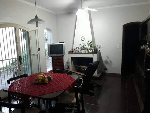 Casa à venda com 4 quartos, 297m² - Foto 8