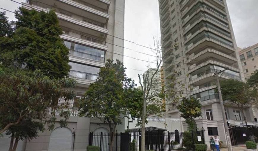 Apartamento à venda com 4 quartos, 225m² - Foto 3