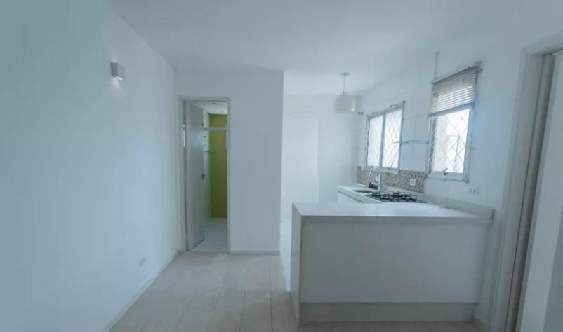 Apartamento à venda com 1 quarto, 40m² - Foto 11