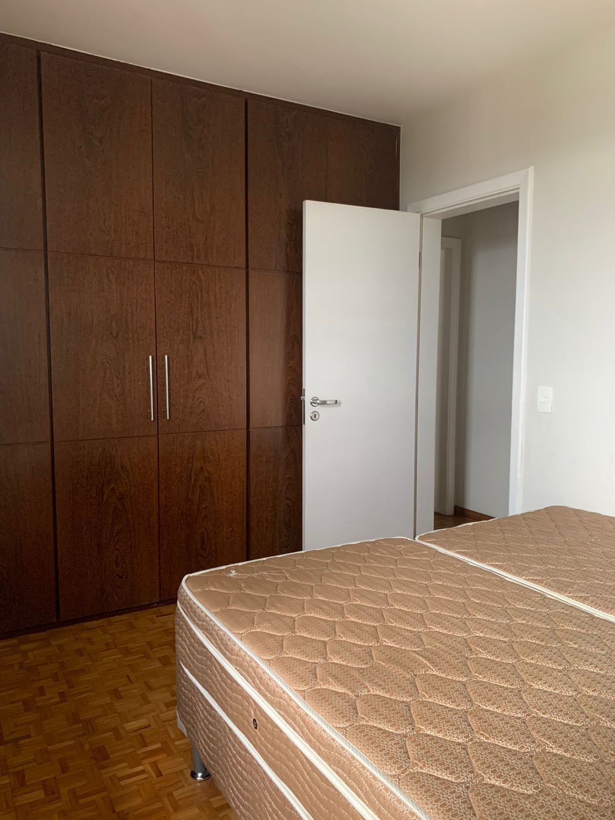 Apartamento para alugar com 3 quartos, 128m² - Foto 10