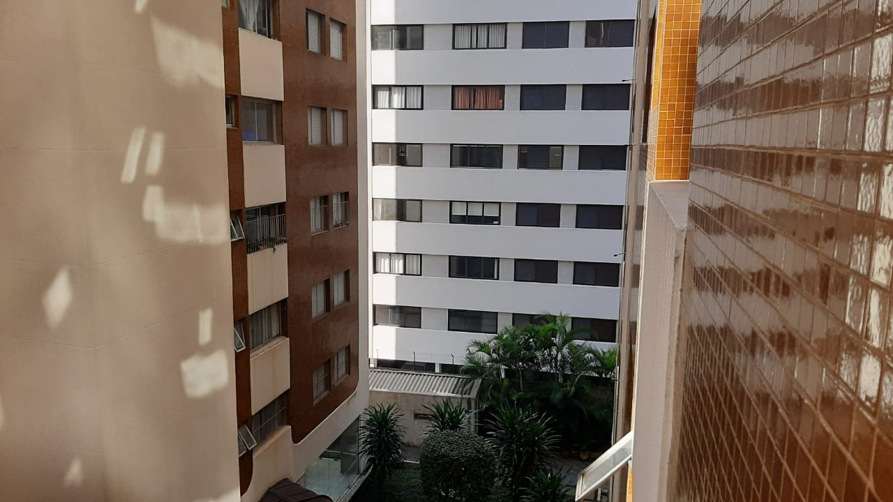 Apartamento à venda com 2 quartos, 67m² - Foto 17