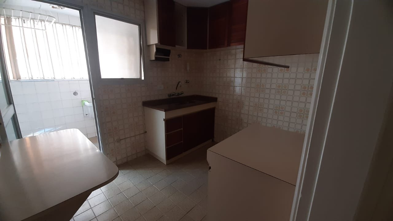 Apartamento à venda com 2 quartos, 67m² - Foto 16