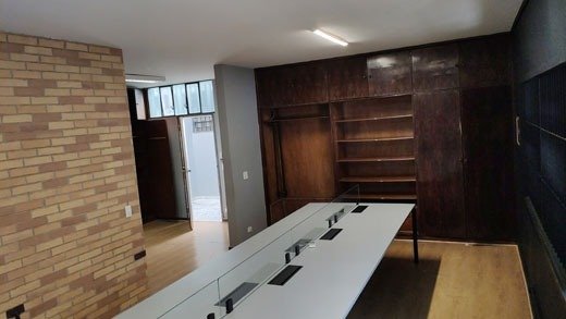 Casa à venda com 1 quarto, 369m² - Foto 9