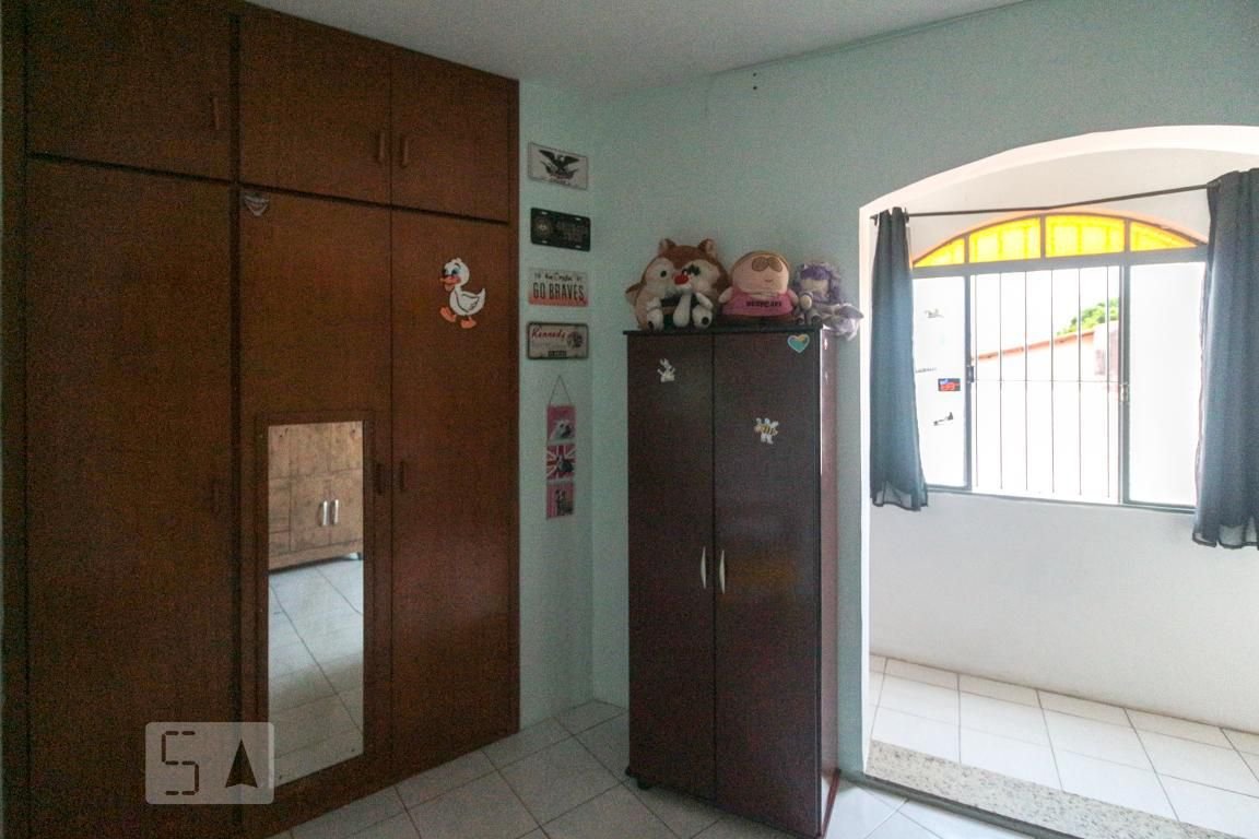 Casa à venda com 1 quarto, 120m² - Foto 9