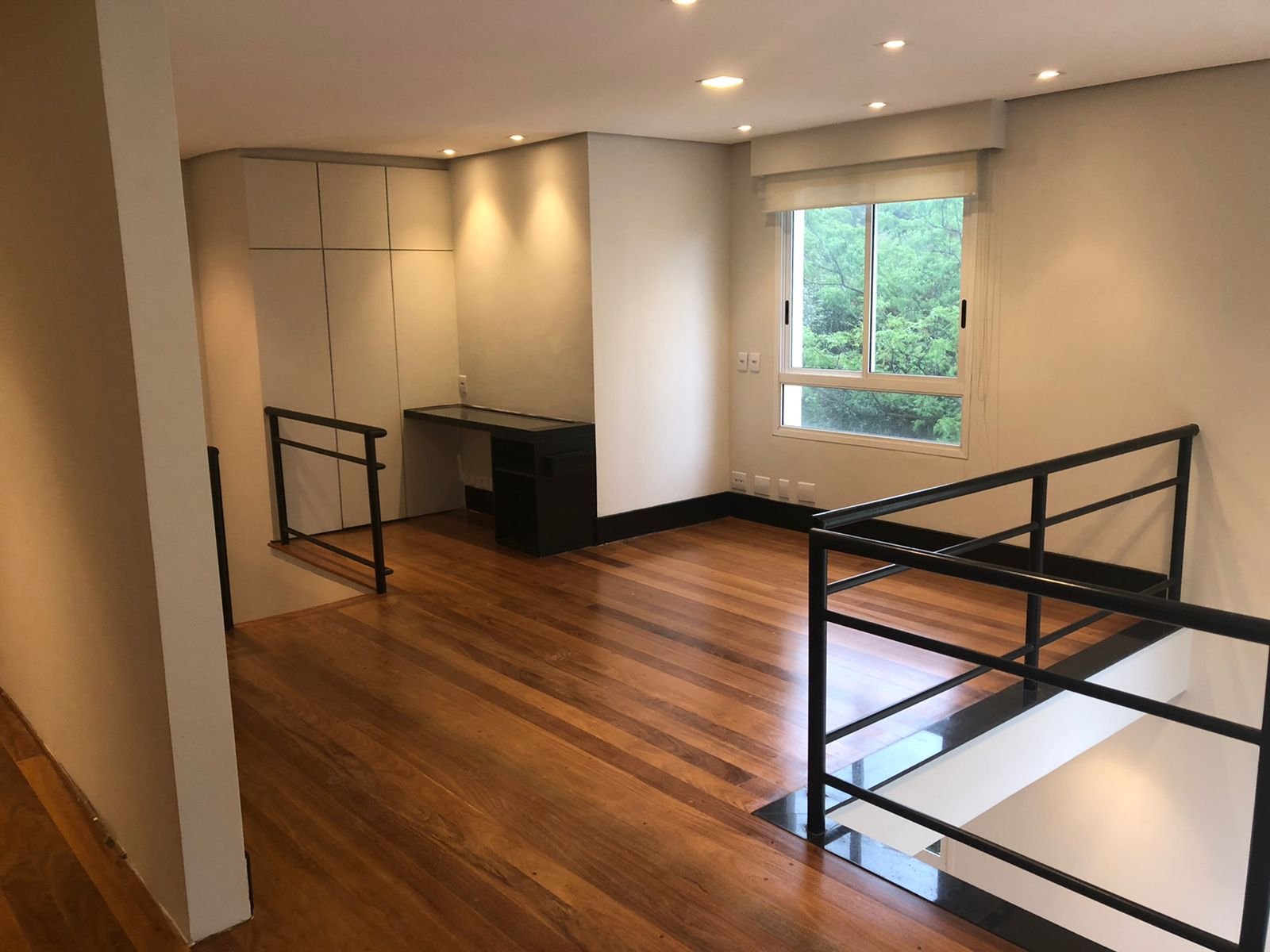 Apartamento à venda com 1 quarto, 104m² - Foto 11