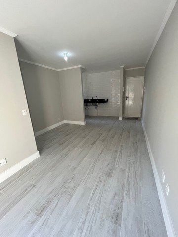 Apartamento à venda com 3 quartos, 62m² - Foto 2