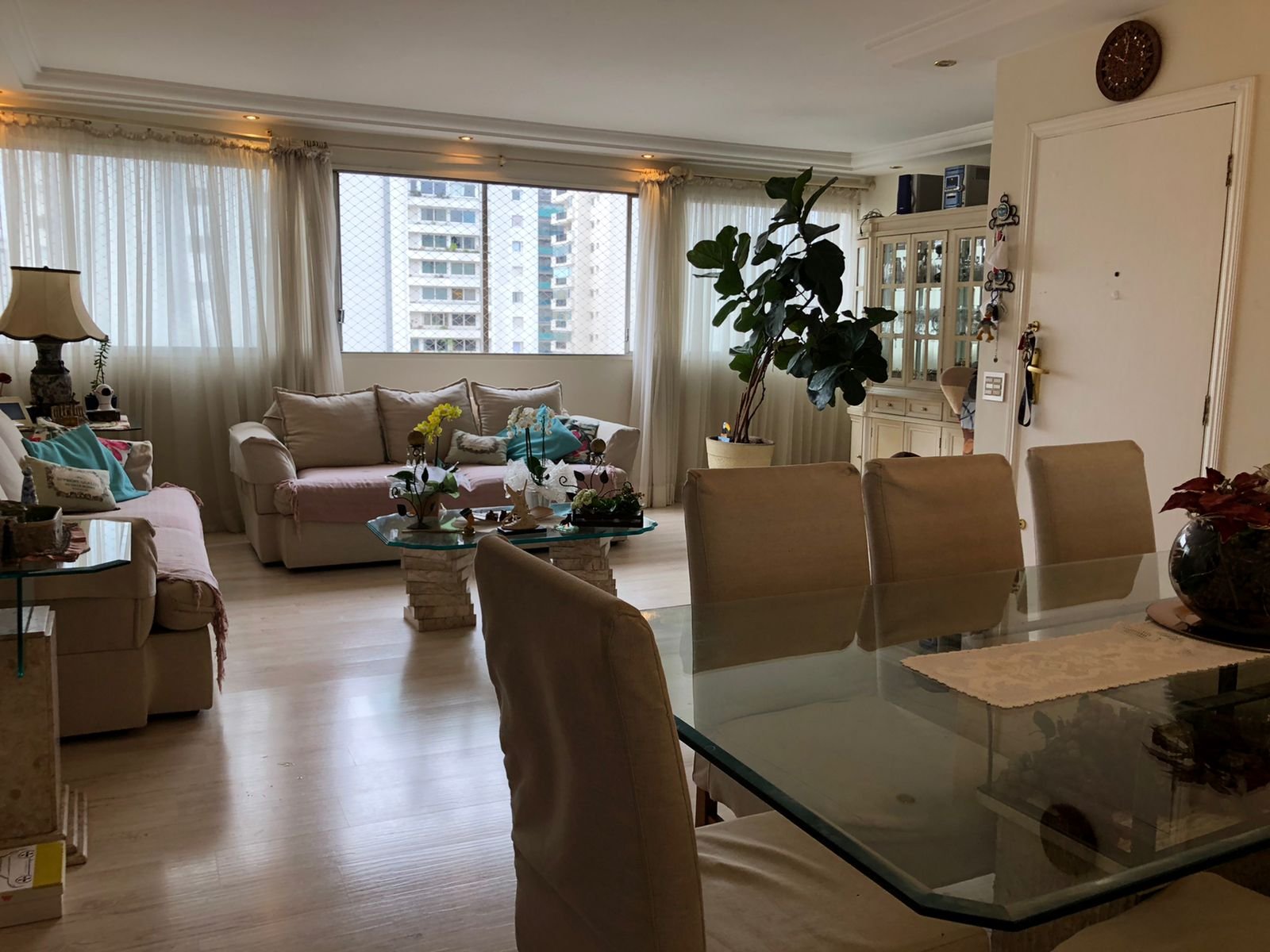 Apartamento, 4 quartos, 146 m² - Foto 2